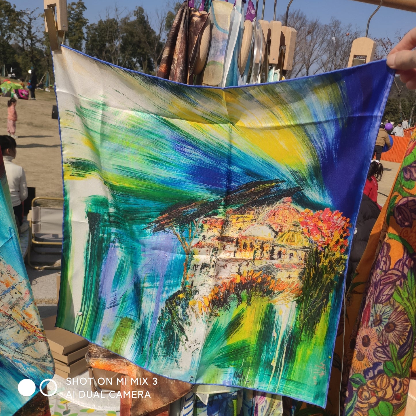 100%Silk Women's Scarf 55X55CM Mountain by Vittorio Vertone PQ05