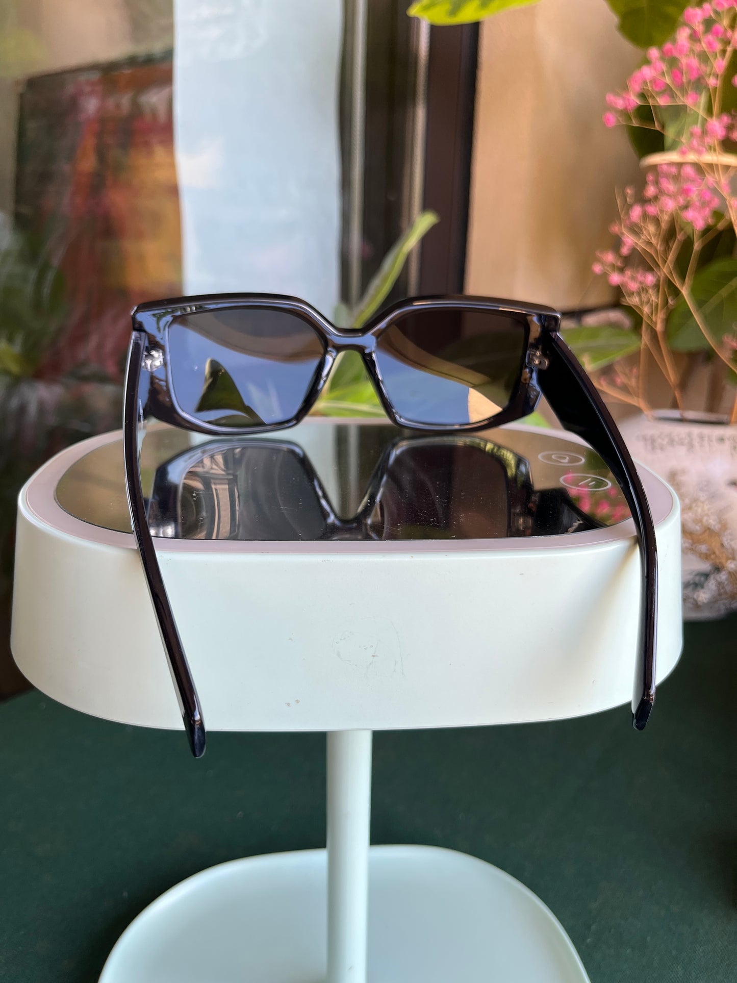 Starfish Sunglasses for Women/Men Designed by Julia Charlott PQ56