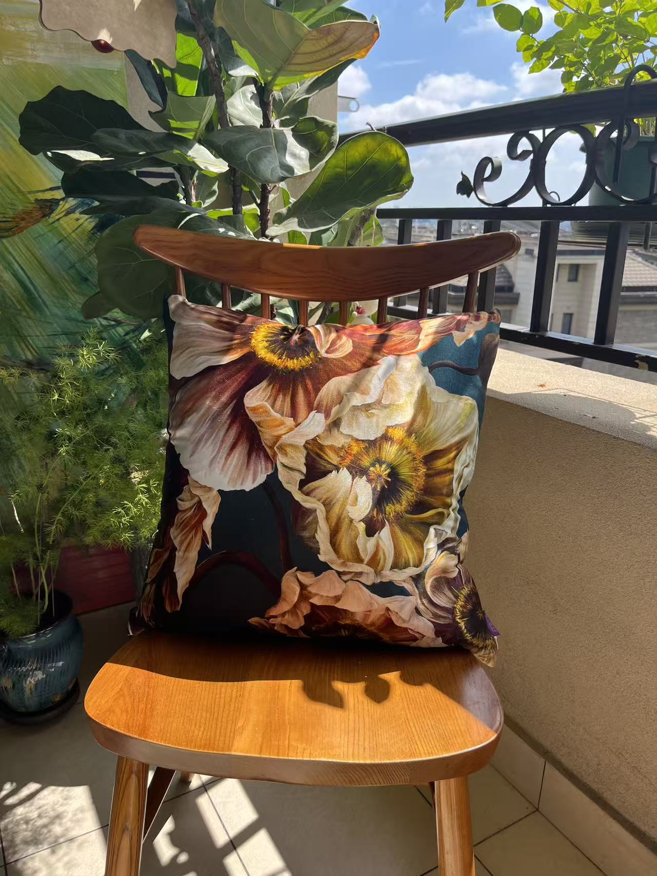 22 Momme Grade 6A Mulberry Silk Cushion Cover Throw Pillowcase PQ19 Puppy Designed by Anastasie 17.7"x17.7"