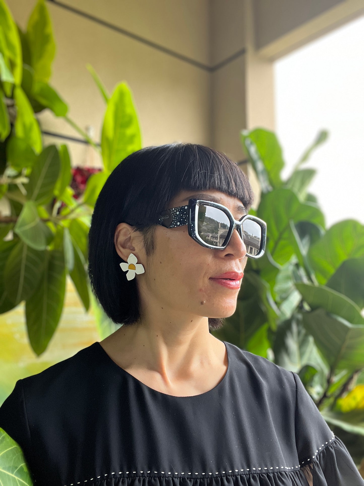 Starfish Sunglasses for Women/Men Designed by Julia Charlott PQ56