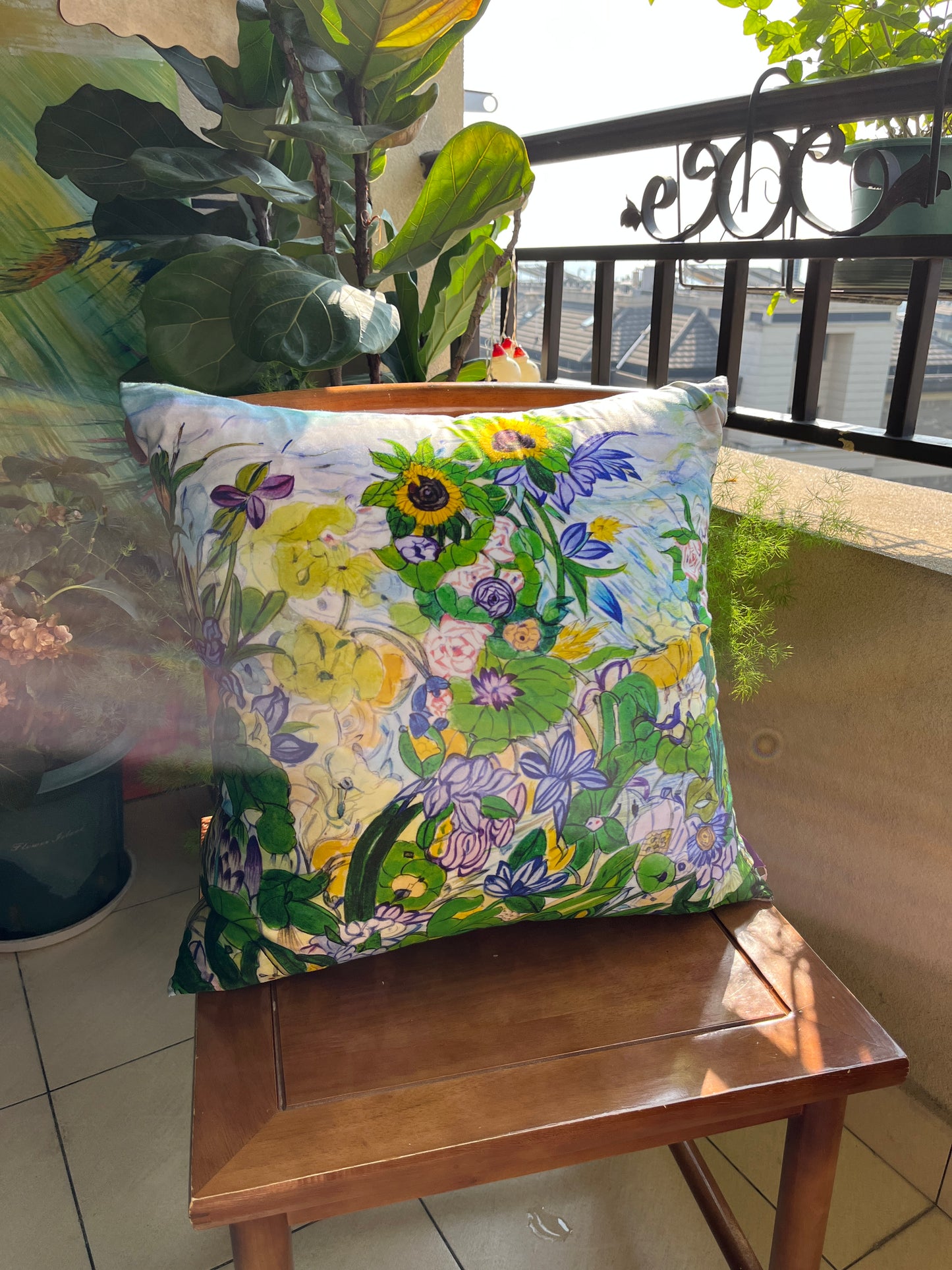 22 Momme Grade 6A Mulberry Silk Cushion Cover Throw Pillowcase PQ53 Boundless Dust Designed by Chung Siu Yau 17.7"x17.7"