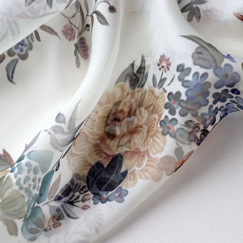 Women's 100%Silk Chiffon Printed Scarf 135*135cm BG-125