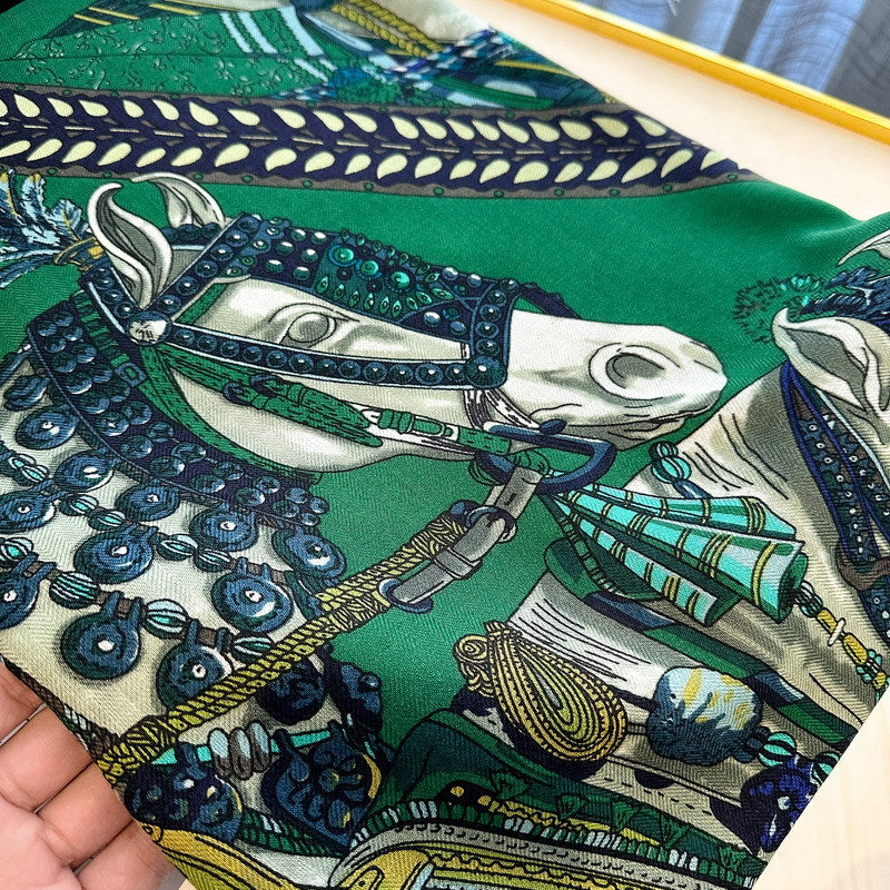 Women's Green Horse Printed Silk Wool Scarf 135*135cm BG-133